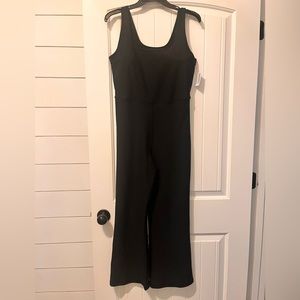 NWT POWERSOFT FLARED JUMPSUIT